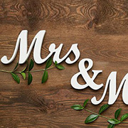 货源木制mr&mis婚礼，用品木质英文字母摆件婚礼摄影道具