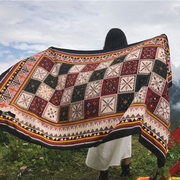 民族风大方巾云南西藏新疆旅游拍照围巾女加厚空调披肩斗篷两用夏