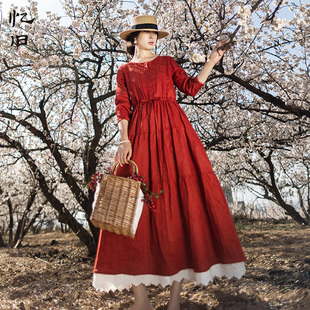 红色佳人亚麻刺绣连衣裙，女长袖2024春季圆领套头收腰长裙