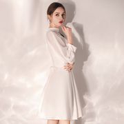 白色小晚礼服2021仙，女系短款简单大方法式派对宴会连衣裙