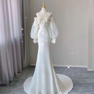 复古蕾丝轻婚纱2023法式缎面鱼尾礼服，气质新娘出门迎宾轻婚纱