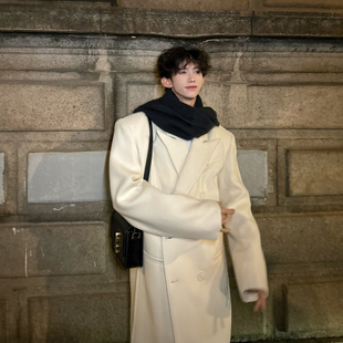 冬装韩国米色毛呢大衣男时尚，长款过膝设计感呢料气质风衣加厚外套