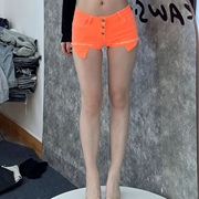 辣妹欧美女装低腰牛仔超短裤糖果，色毛卷边露口袋，彩色热裤果粒橙