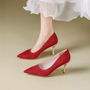 大红色婚鞋女细跟国风配旗袍浅口尖头主持礼仪婚宴伴娘鞋高跟鞋子