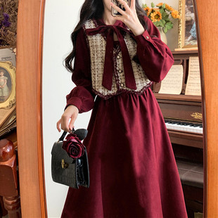 春秋大码小香风马甲两件套裙子，法式复古学院风红色灯芯绒连衣裙女