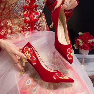 尖头秀禾婚鞋女新娘鞋，2024春季中式小众绣花红色高跟鞋不累脚