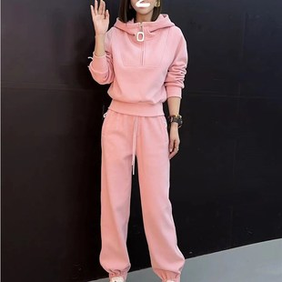 欧洲站粉色时尚套装女时髦洋派秋冬加绒连帽运动衫休闲运动裤两件