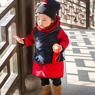 新生儿红色马甲袍子新年装秋冬季Q8婴儿宝宝新年装长衫地主服套装