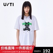 uti尤缇2022春季 玩偶熊印花T恤女白色字母上衣UI101862AD51