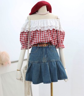 格子衬衫2024夏季女装法式少女，韩国荷叶边蕾丝拼接一字领娃娃上衣