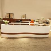 白色弧形烤漆前台桌时尚公司前台办公接待台吧台3.3米异型收银台