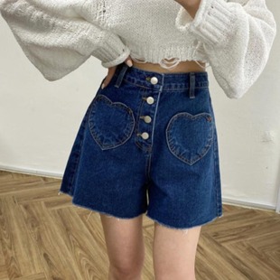 韩国chic夏季盐系女孩设计感爱心口袋纽扣高腰毛边牛仔阔腿短裤女