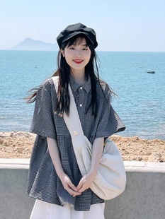 日系格子短袖衬衫女夏季设计感小众文艺，衬衣学生韩系宽松翻领上衣