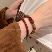 新中式椰壳红色貔貅串珠手链，女小众设计感玻璃，手镯复古气质手饰品