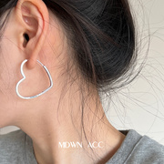 s925纯银耳环女小众设计百搭简约线条，爱心大耳环耳圈耳饰品夸张