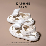 达芙妮女童公主凉鞋2024夏季白色儿童鞋，女孩软底沙滩鞋子