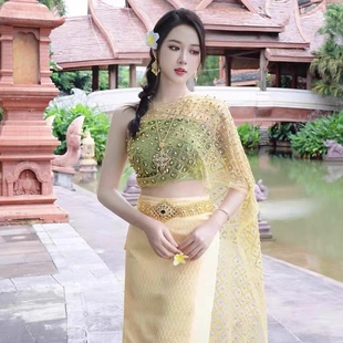 西双版纳旅拍影楼主题傣族服装网红写真，传统民族女套装泰国服装