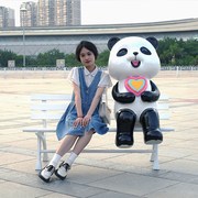 大型户外卡通熊猫动物摆件雕塑落地潮玩商场景区园林装饰打卡美陈