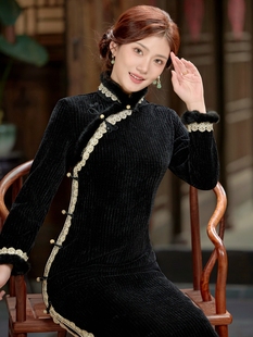 加绒加厚旗袍长款冬季2024年雪尼尔日常可穿保暖毛领黑色长袖