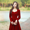 秋冬红色丝绒连衣裙女法式高级感订婚年会礼服，裙气质长袖裙子