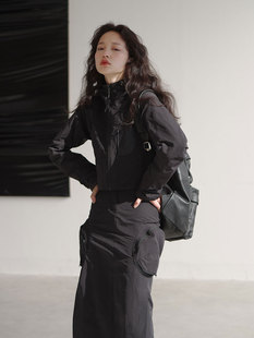 又A又性感的黑色工装风套装女韩版修身短外套高腰性感半身裙