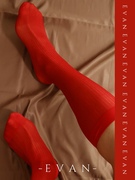 西装丝袜大红色条纹男士，结婚新郎正装中长筒袜本命年绅士舒适透气