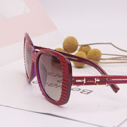 品牌单女士TR90红色镜框偏光太阳镜高清舒适玳瑁色墨镜UV400