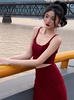 2023年夏装高级感气质名媛吊带裙子两件套红色，针织半身裙套装