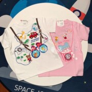 日系夏款男女儿童装宝宝，全棉可爱爆米花度假游乐园刺绣短袖t恤