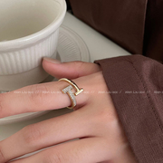 小众设计感水钻贝母戒指女时尚，个性食指戒开口可调节素圈情侣指环