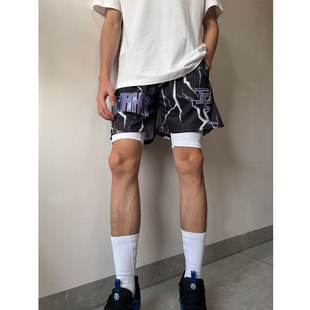 ip闪电美式篮球短裤男假两件双层高弹紧身内衬，不过膝休闲四分裤夏