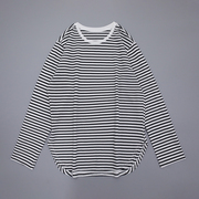 经典黑白条纹圆领弧形底边设计新疆棉柔软舒适宽松版型长袖T