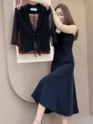 网红时尚西服套装裙女2023夏季复古盘扣，显瘦外套+吊带裙