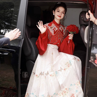 新中式国风订婚敬酒服女红色马面裙套装汉服2023秋季连衣裙子