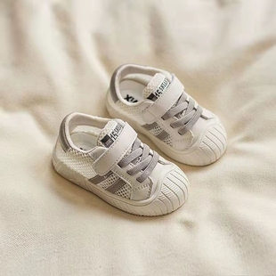 婴儿鞋子软底0-2岁1学步宝宝鞋春秋季男幼儿运动小白鞋3女童单鞋