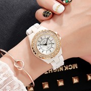 款白色陶瓷镶钻韩版士手表女时尚圆形石英金色壳金属普通国产腕表