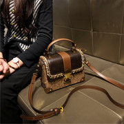 香港品牌真皮女包2024设计感链条手提小方包时尚(包时尚，)单肩斜挎小包