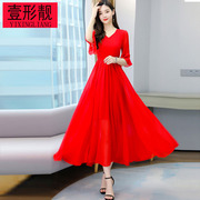 中国风红色雪纺长款连衣裙夏V领短袖时尚洋气减龄海边度假大摆裙