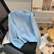 蓝色钉珠圆领套头软糯针织衫女秋季2023韩版减龄甜美毛衣