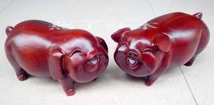 越南红木工艺品鸡翅木木雕摆件红木生肖猪福猪居家装饰