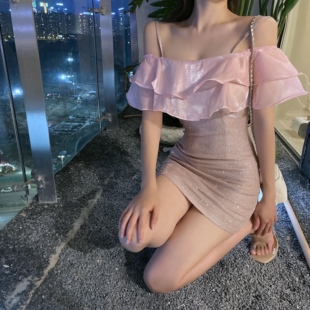 2024春季时尚网红气质名媛，一字肩荷叶边小性感抹胸礼服连衣裙