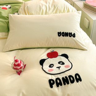 居宝莱100%纯棉四件套卡通刺绣熊猫被套学生宿舍床单三件套床笠款