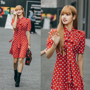 时尚复古风Lisa同款红色白点波点收腰系带显瘦A字摆短袖连衣裙女