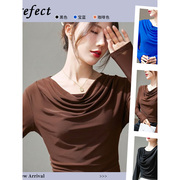 艾格23年春季长袖T恤女堆堆领韩版修身气质打底衫
