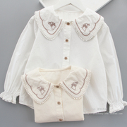 女童衬衫白色春秋装，韩版儿童娃娃领刺绣，长袖衬衣女孩纯棉上衣