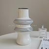 设计师款横条纹艺术风格陶瓷花瓶摆件客厅餐桌花器白色家居装饰品