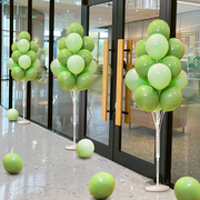 节日气氛场景布置地(布置地)飘气球，装饰摆件周年庆典开业门口迎宾立柱支架