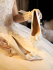 法式绸缎婚鞋女秀禾主婚纱两穿新娘鞋花朵尖头高跟礼服单鞋高级感