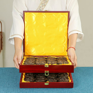普洱生茶饼 工艺茶雕 茶艺象棋 工艺茶盒 茶雕摆件 特色