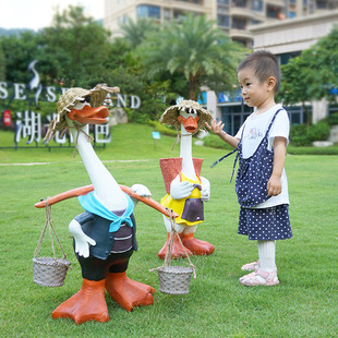 花园庭院装饰品摆件园林景观，幼儿园雕塑小品，仿真动物鸭子创意摆设